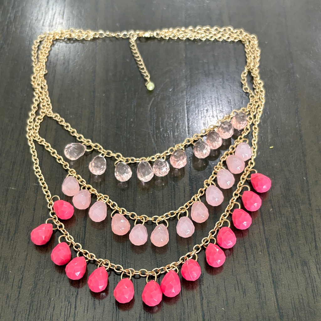 Chic Gold And Pink Beaded Necklace